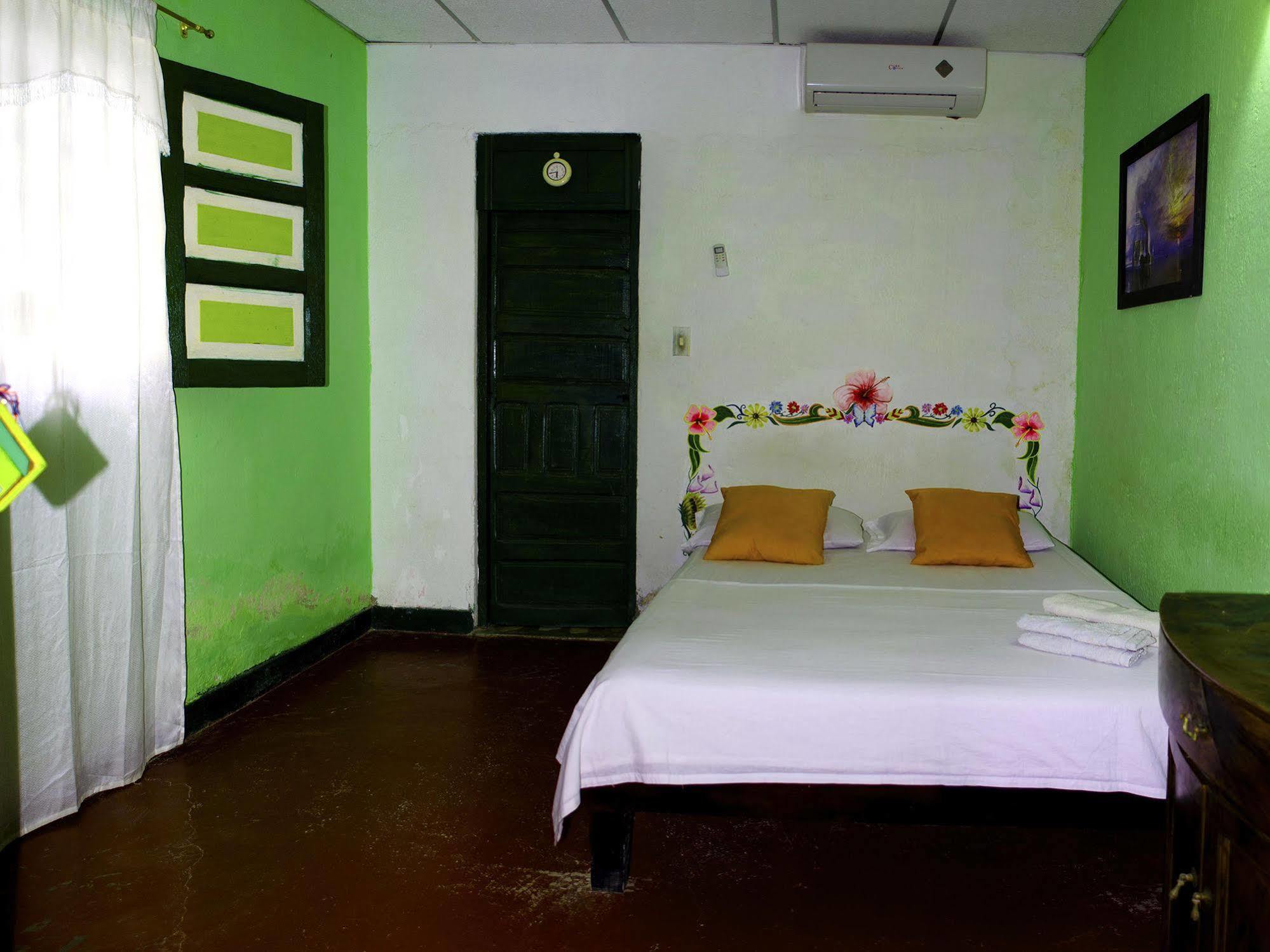 Hostel Villa Mary تاجانجا المظهر الخارجي الصورة